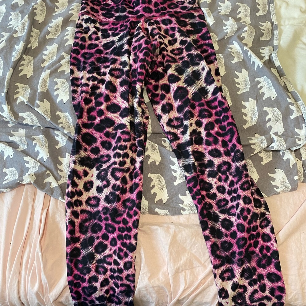 FitFit Pink Leopard leggings